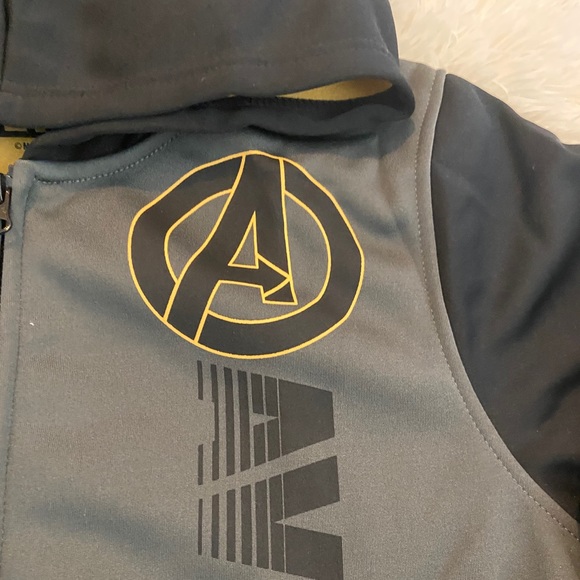 🆕🖤Big Boys Marvel Avengers Hoodie🖤 - Picture 4 of 6